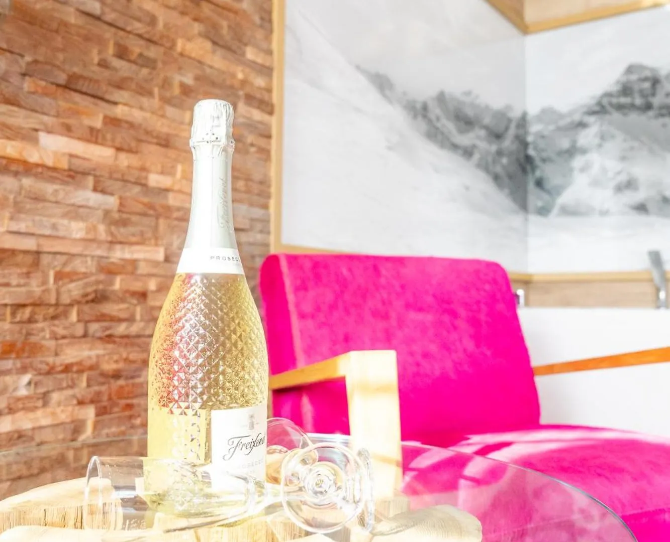 Hotel Urania Wien 3*,